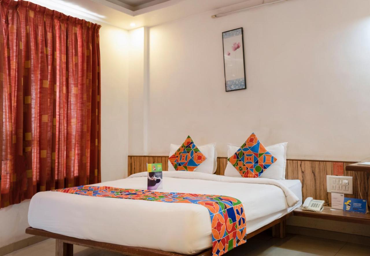 Oyo 24197 Saptaruchi Hotel Pimpri-Chinchwad Exterior foto